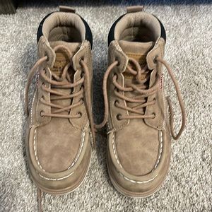 Levi’s Boots like new